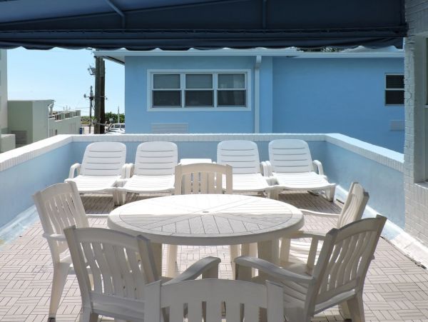 Hollywood Condo 965837
