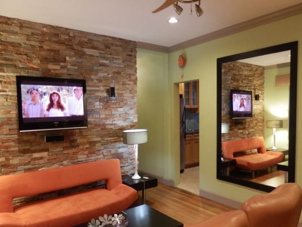 Hollywood Condo 965843