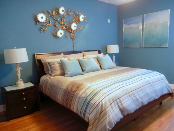 Hollywood Condo 965843