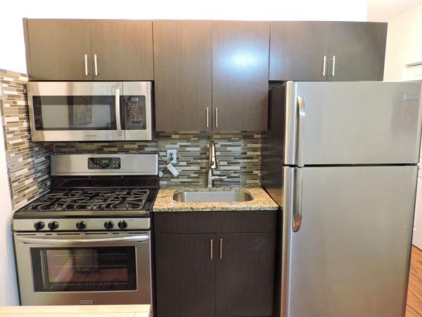 Hollywood Condo 965846