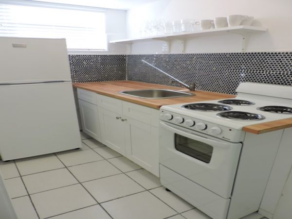 Hollywood Condo 965853