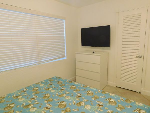Hollywood Home 965859
