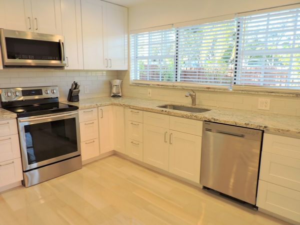 Hollywood Home 965860