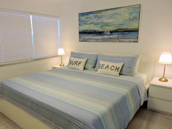 Hollywood Home 965860