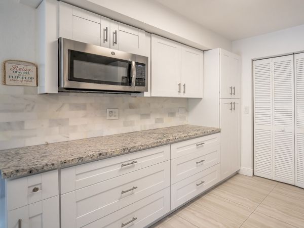 Hollywood Home 965861