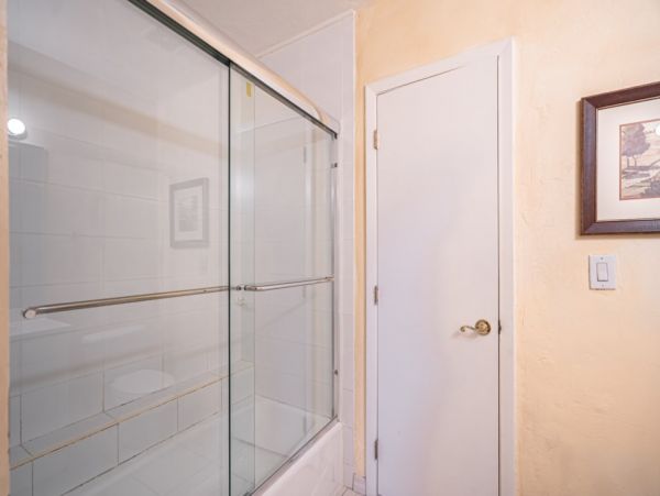 Hollywood Home 965862