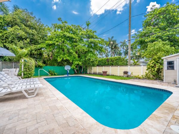 Hollywood Home 965862