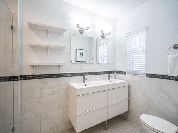 Hollywood Home 965864
