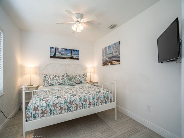 Hollywood Home 965866