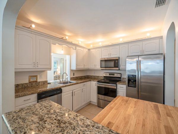Hollywood Home 965867