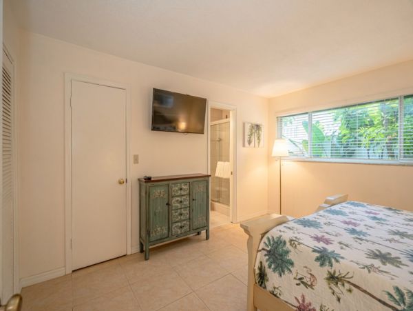 Hollywood Home 965867