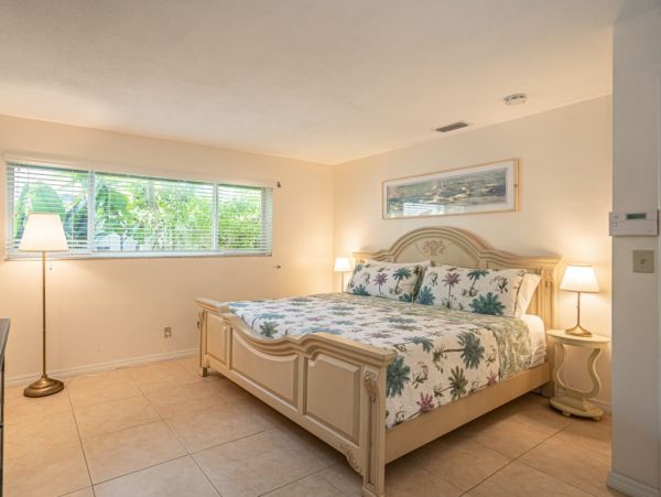 Hollywood Home 965867
