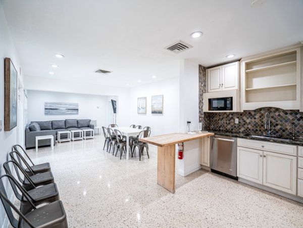 Hollywood Vacation Home Three Bedrooms Private Pool