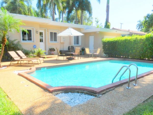 Hollywood Home 965871