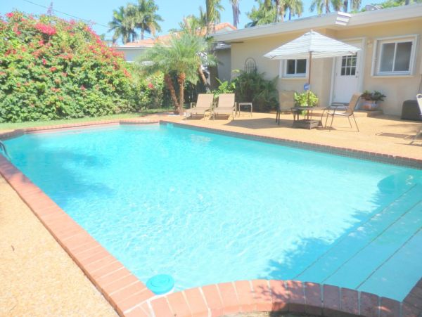 Hollywood Home 965871
