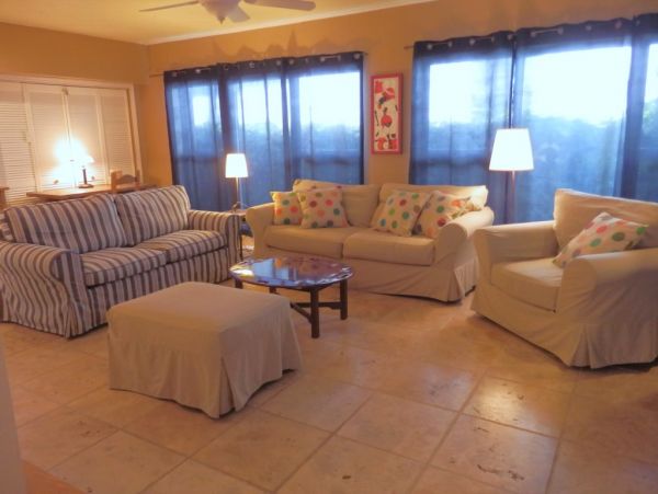 Hollywood Home 965871