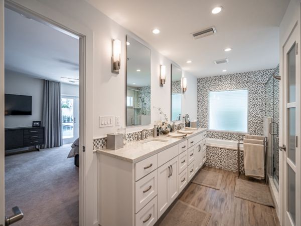 Hollywood Home 965872