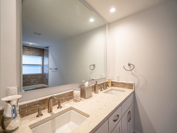 Hollywood Home 965872