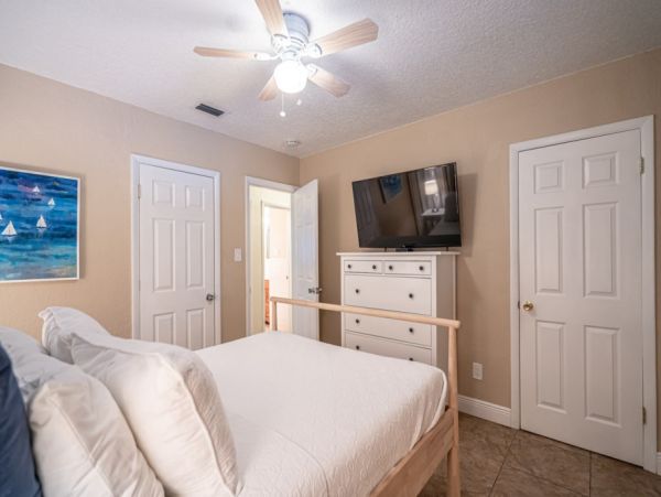 Hollywood Home 965882