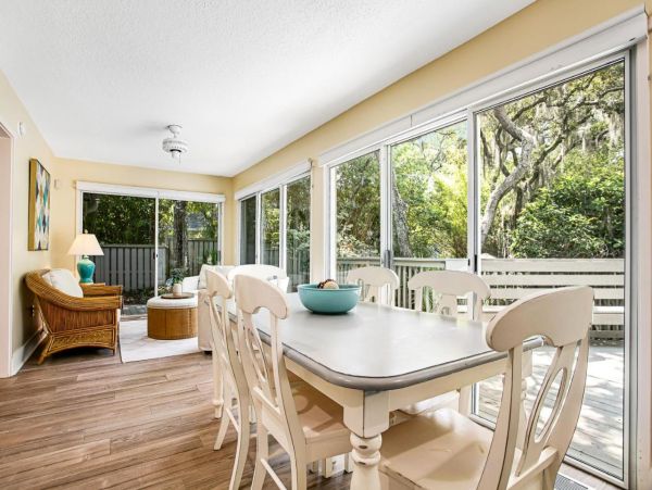 Fernandina Beach Gorgeous Five Bedroom Vacation Home