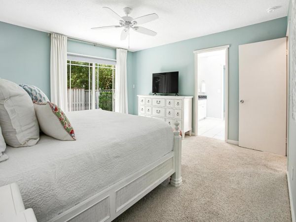 Fernandina Beach Gorgeous Five Bedroom Vacation Home