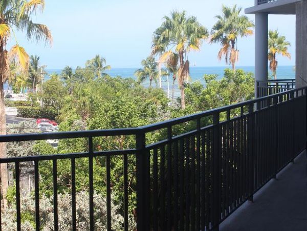 The Florida Keys Condo 966095