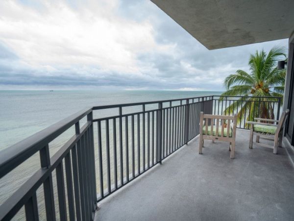 Florida Keys 3 Bedroom Condo with Spectacular Ocean Views