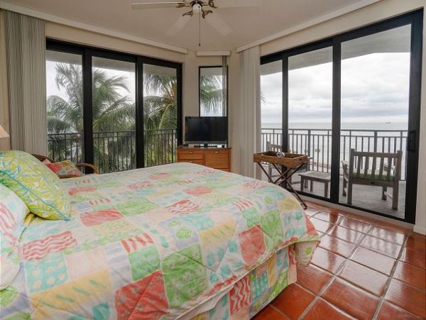 Florida Keys 3 Bedroom Condo with Spectacular Ocean Views