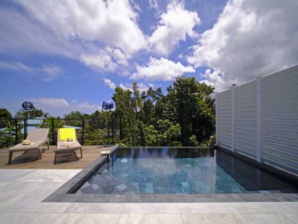 Guadeloupe Home 966123