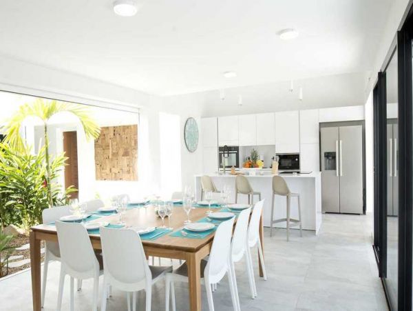 Guadeloupe Home 966123