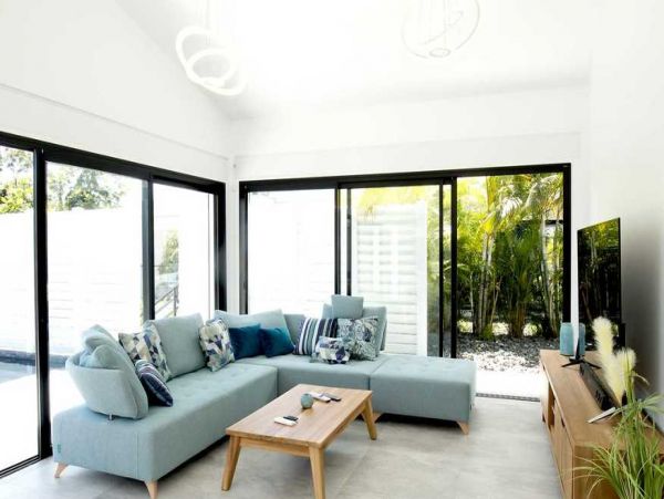 Guadeloupe Home 966123