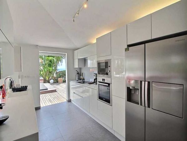 Guadeloupe Home 966124