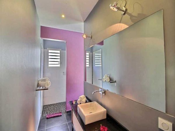 Guadeloupe Home 966128