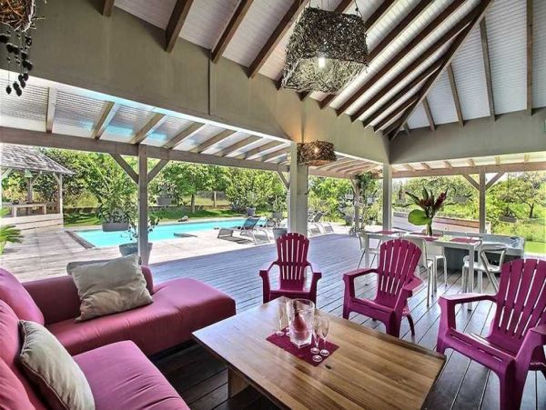 Guadeloupe Home 966128