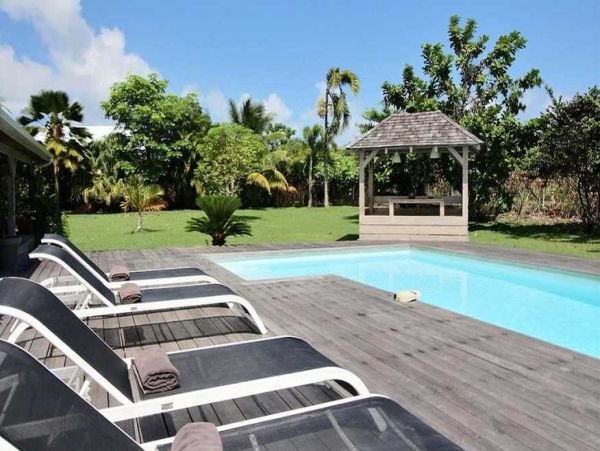 Guadeloupe Home 966128