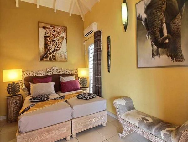 Guadeloupe Home 966129