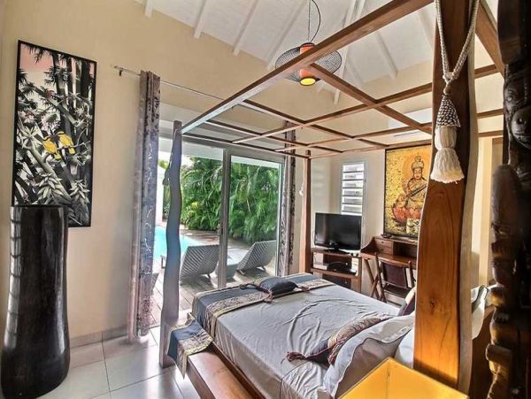 Guadeloupe Home 966129