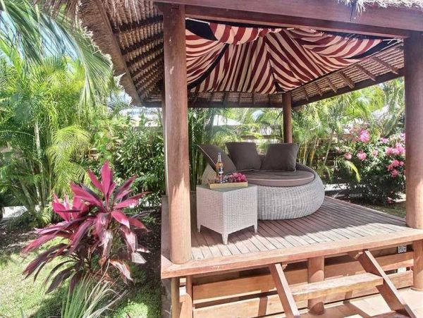 Guadeloupe Home 966129