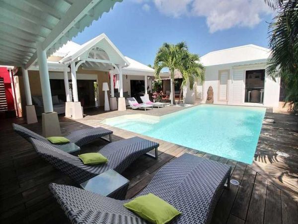 Guadeloupe Home 966129