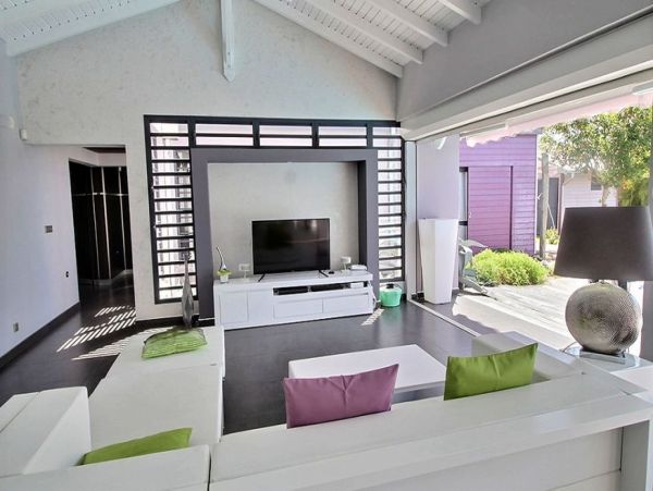 Guadeloupe Home 966131
