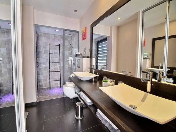 Guadeloupe Home 966131