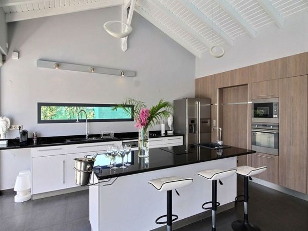 Guadeloupe Home 966132