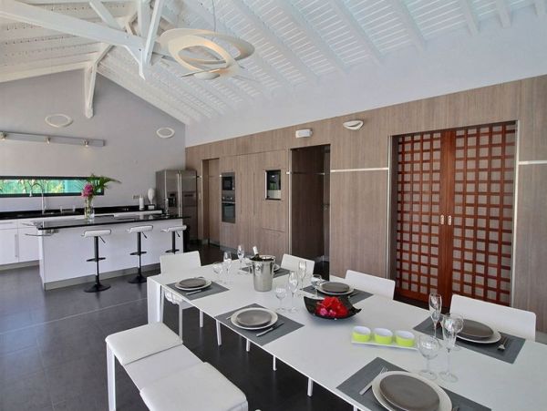 Guadeloupe Home 966132