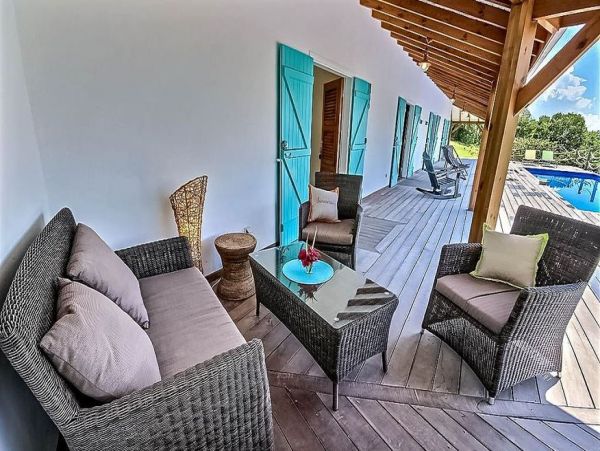 Guadeloupe Home 966133