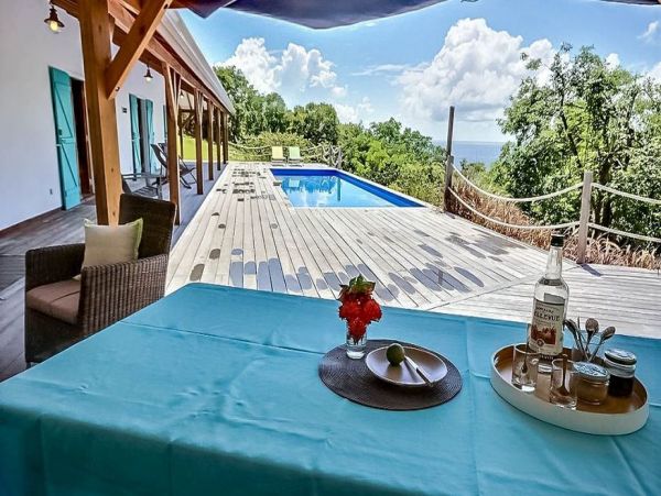 Guadeloupe Home 966133