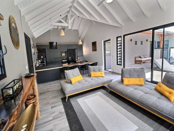 Guadeloupe Home 966134