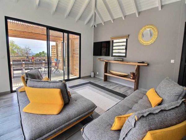 Guadeloupe Home 966134