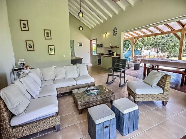Guadeloupe Home 966135