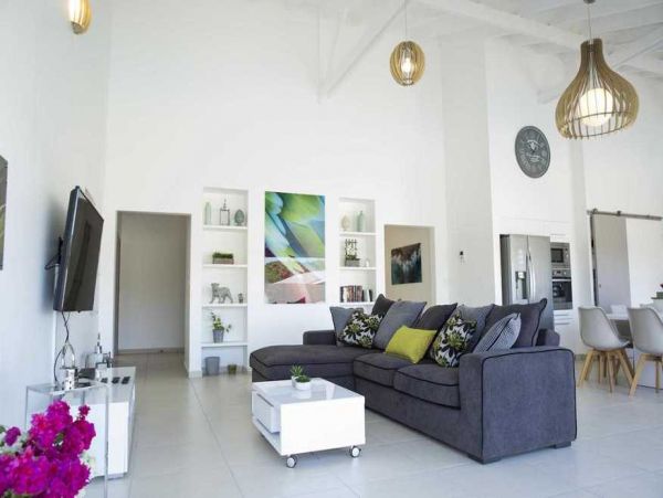 Guadeloupe Home 966136
