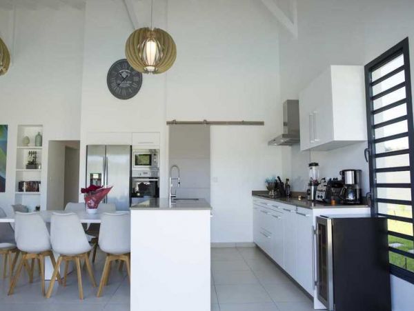 Guadeloupe Home 966136